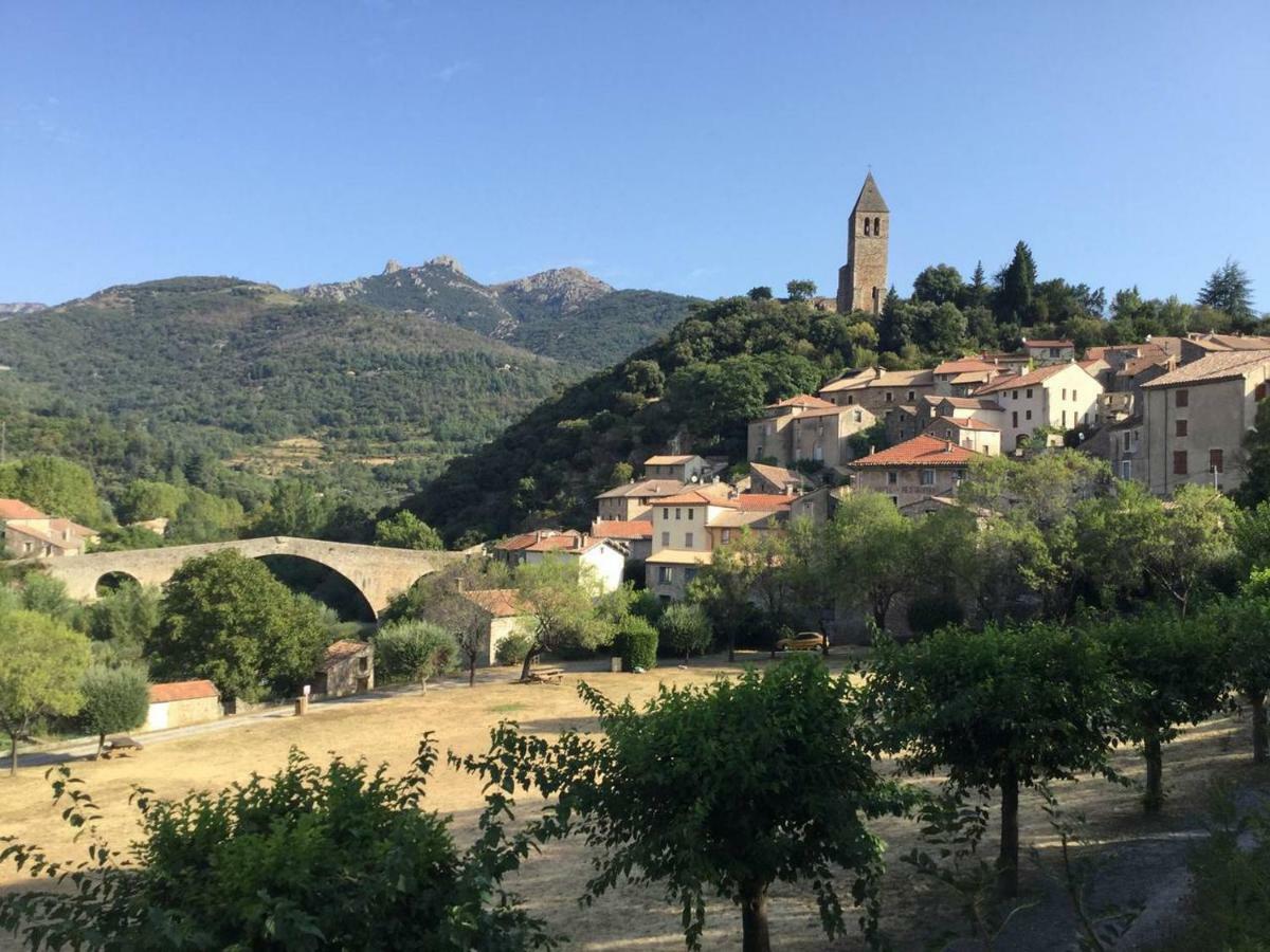 Le Diable Par La Queue Villa Olargues Kültér fotó